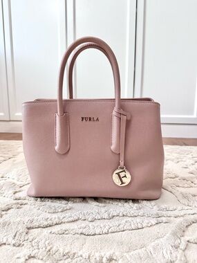 Furla Tessa Small Saffiano Leather Satchel Bag in Dusty Rose/Blush Pink